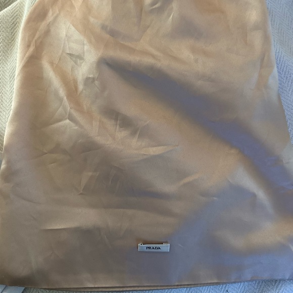 Prada suede pointed toe bow loafers size 39 - Picture 4 of 4